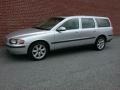 Silver Metallic - V70 2.4T Wagon Photo No. 1