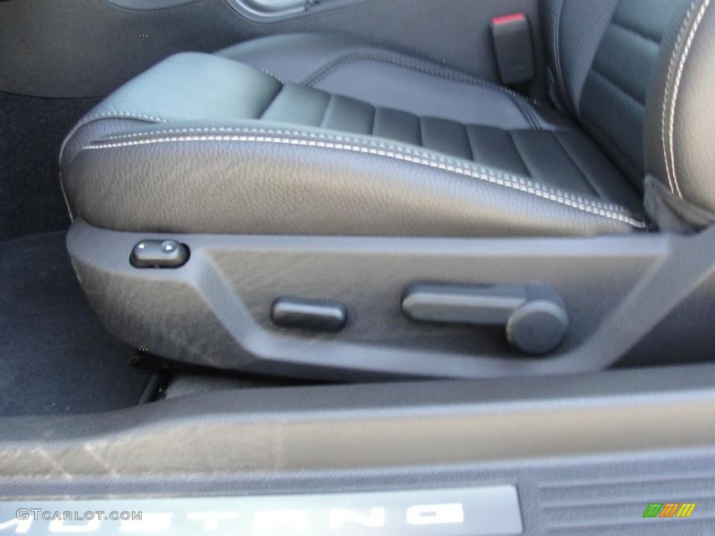 2012 Ford Mustang GT Premium Coupe Controls Photo #48534161