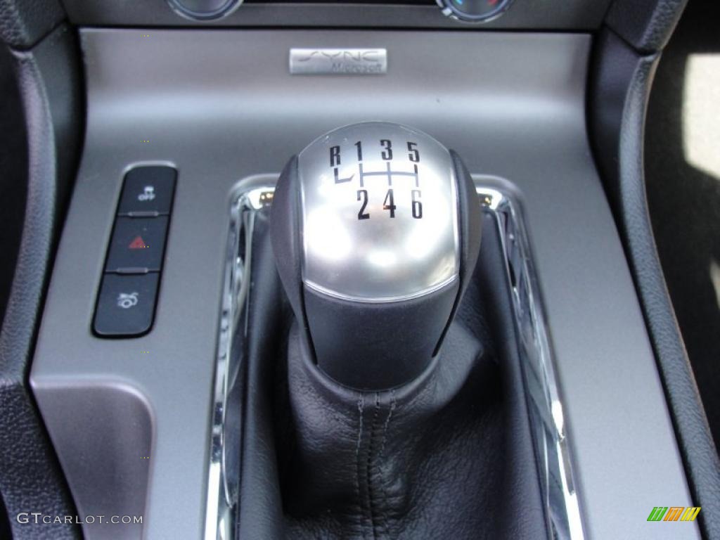 2012 Ford Mustang GT Premium Coupe 6 Speed Manual Transmission Photo #48534221