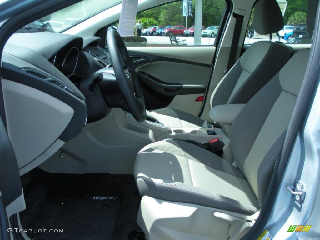 Stone Interior 2012 Ford Focus SE Sedan Photo #48534457