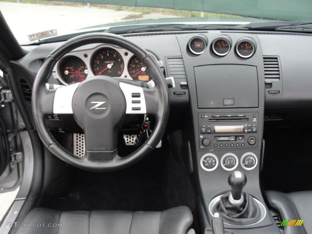 2004 Nissan 350Z Touring Roadster Charcoal Dashboard Photo #48536232