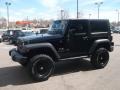 Black - Wrangler X 4x4 Photo No. 2