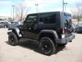 Black - Wrangler X 4x4 Photo No. 4