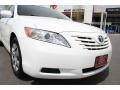 Super White - Camry LE Photo No. 30