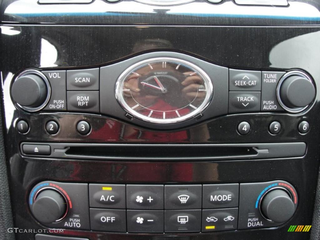 2010 Infiniti FX 35 Controls Photo #48539373