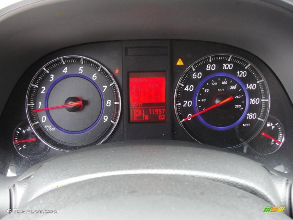 2010 Infiniti FX 35 Gauges Photo #48539426