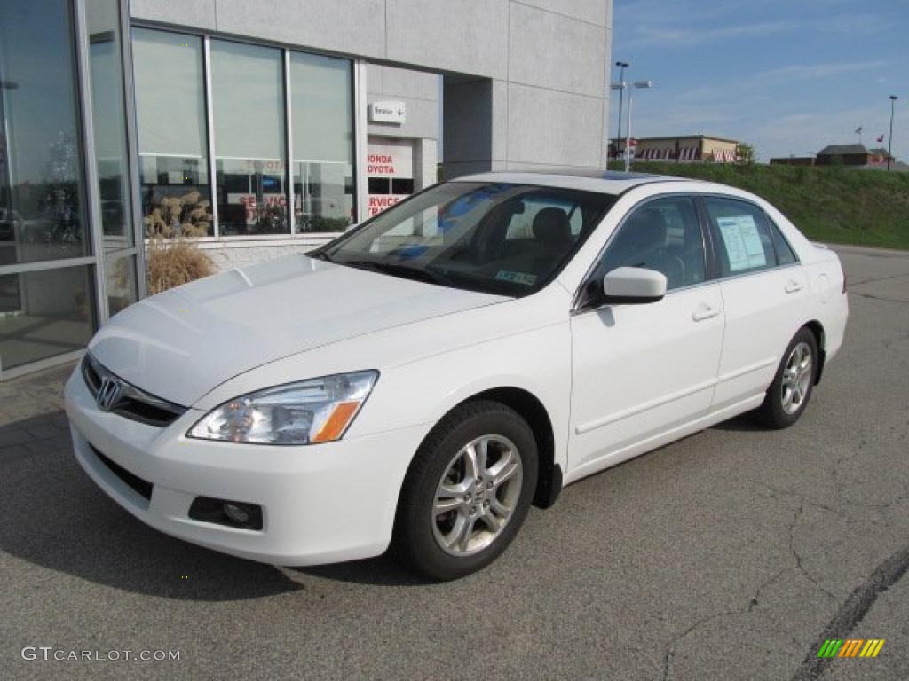 2007 Accord EX-L Sedan - Taffeta White / Ivory photo #2