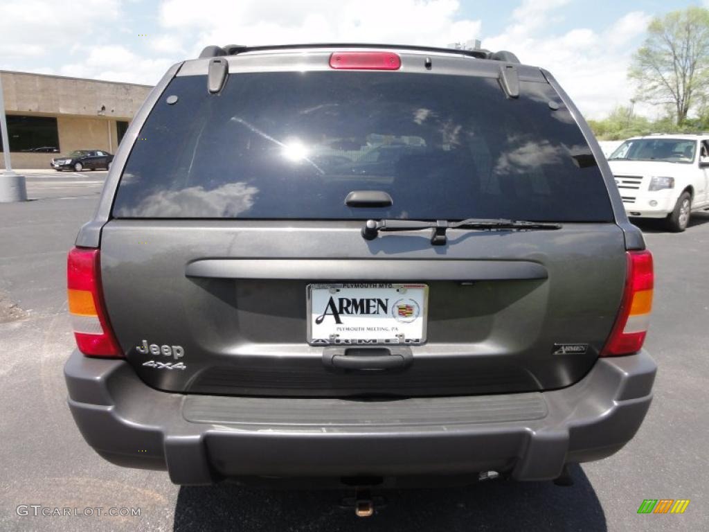 2004 Grand Cherokee Laredo 4x4 - Graphite Metallic / Dark Slate Gray photo #7