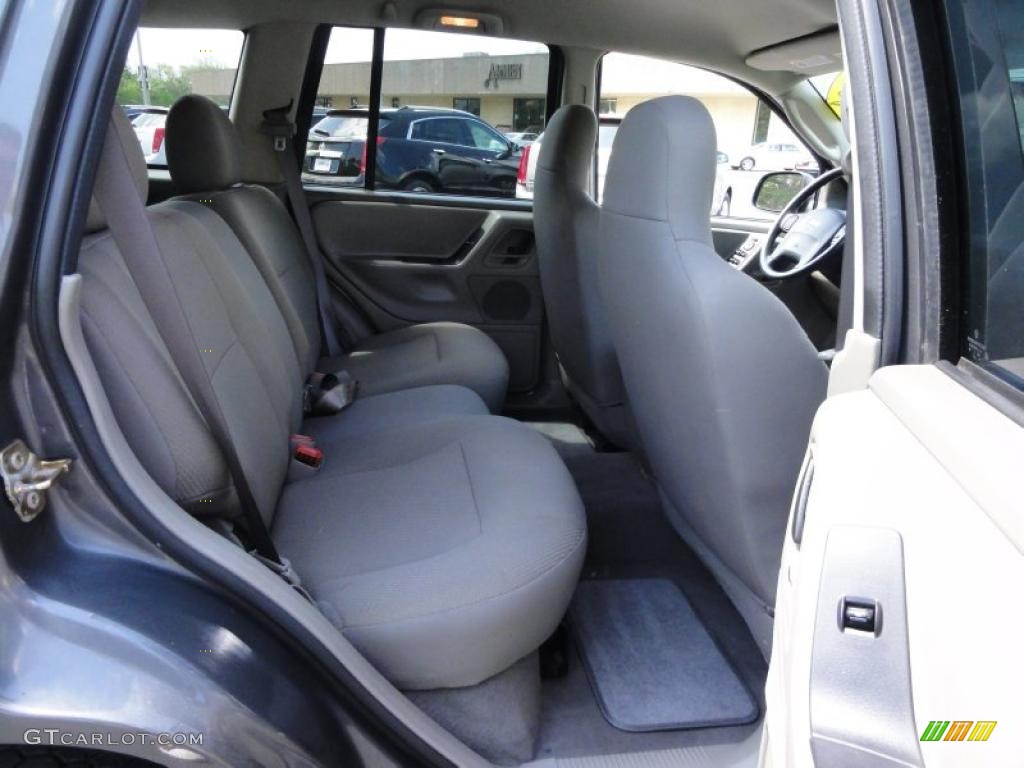 2004 Grand Cherokee Laredo 4x4 - Graphite Metallic / Dark Slate Gray photo #19