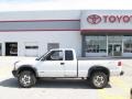 2003 Summit White Chevrolet S10 ZR2 Extended Cab 4x4  photo #2