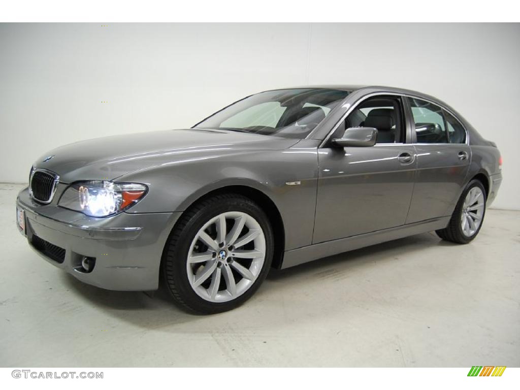 Titanium Grey Metallic 2007 BMW 7 Series 750i Sedan Exterior Photo #48545195