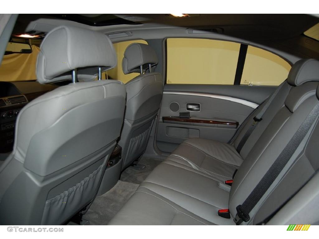 Flannel Grey Interior 2007 BMW 7 Series 750i Sedan Photo #48545312