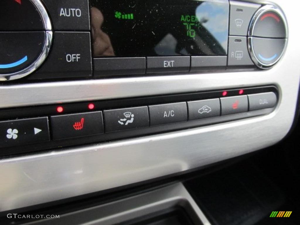 2008 Edge Limited - Light Ice Blue Metallic / Charcoal photo #16