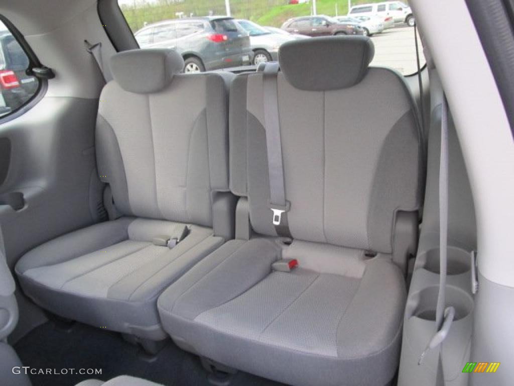 Gray Interior 2009 Kia Sedona LX Photo #48548402