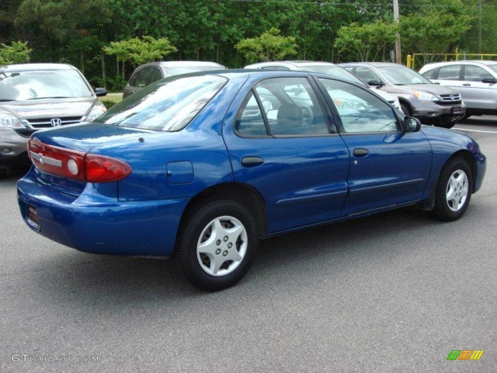 2003 Cavalier Sedan - Arrival Blue Metallic / Graphite Gray photo #6