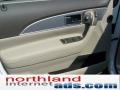2011 White Platinum Tri-Coat Lincoln MKX AWD  photo #11