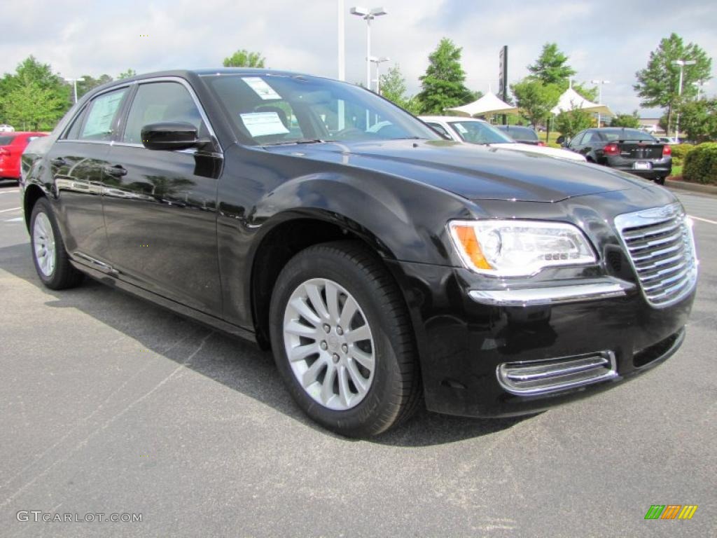 Brilliant Black Crystal Pearl 2011 Chrysler 300 Standard 300 Model Exterior Photo #48552230