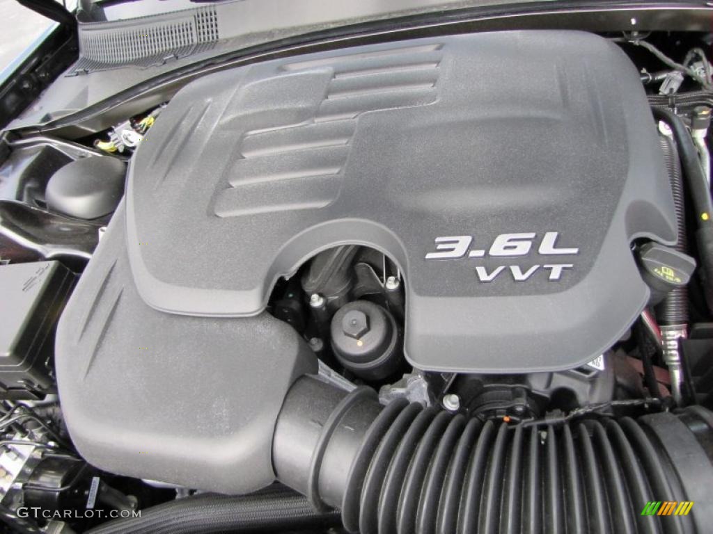 2011 Chrysler 300 Standard 300 Model 3.6 Liter DOHC 24-Valve VVT Pentastar V6 Engine Photo #48552269