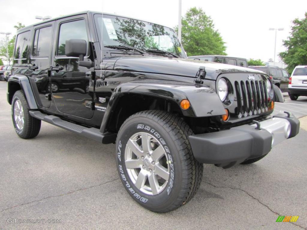 Black 2011 Jeep Wrangler Unlimited Sahara 70th Anniversary 4x4 Exterior Photo #48552437