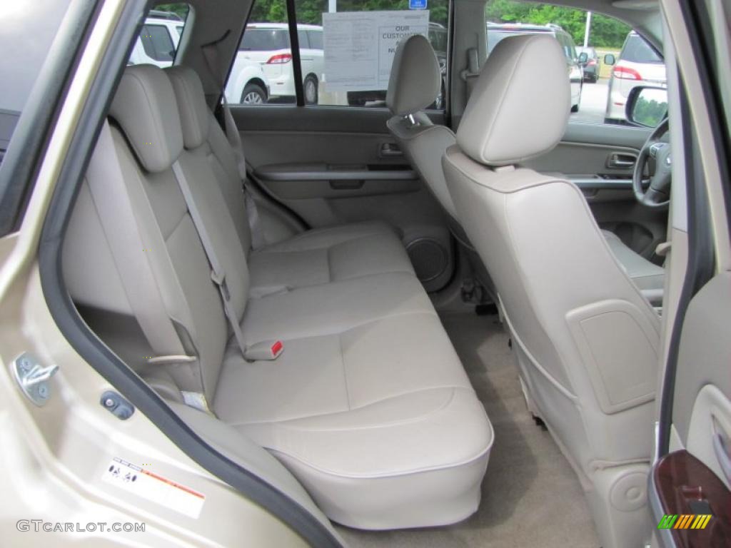 Beige Interior 2007 Suzuki Grand Vitara Luxury Photo #48552992