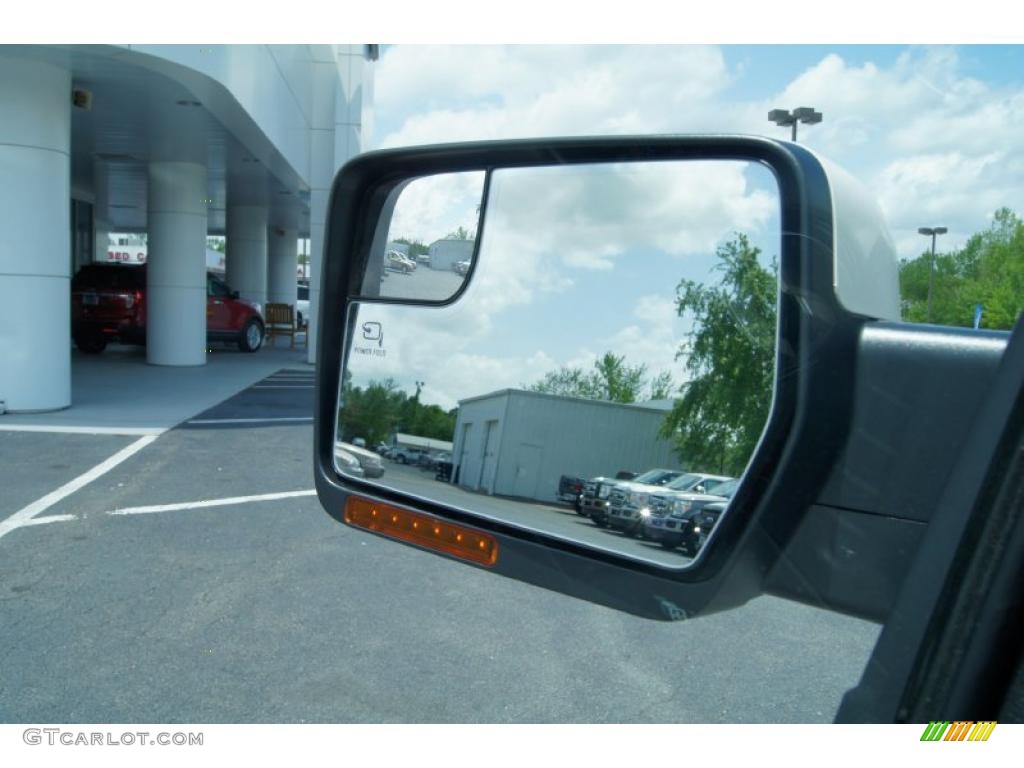 2011 F150 Lariat SuperCrew 4x4 - White Platinum Metallic Tri-Coat / Steel Gray/Black photo #47