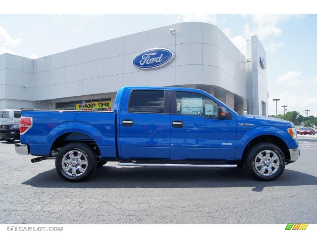 2011 F150 XLT SuperCrew - Blue Flame Metallic / Pale Adobe photo #2