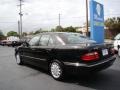 Black - E 320 4Matic Sedan Photo No. 6