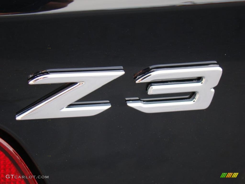 2001 BMW Z3 3.0i Roadster Marks and Logos Photo #48558776