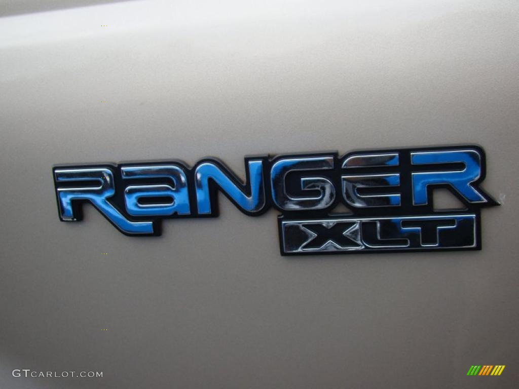 2000 Ford Ranger XLT SuperCab Marks and Logos Photos