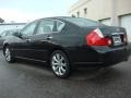 Black Obsidian - M 35x Sedan Photo No. 4