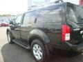 Super Black - Pathfinder SE 4x4 Photo No. 4