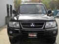 Solano Black Pearl - Montero Limited 4x4 Photo No. 3