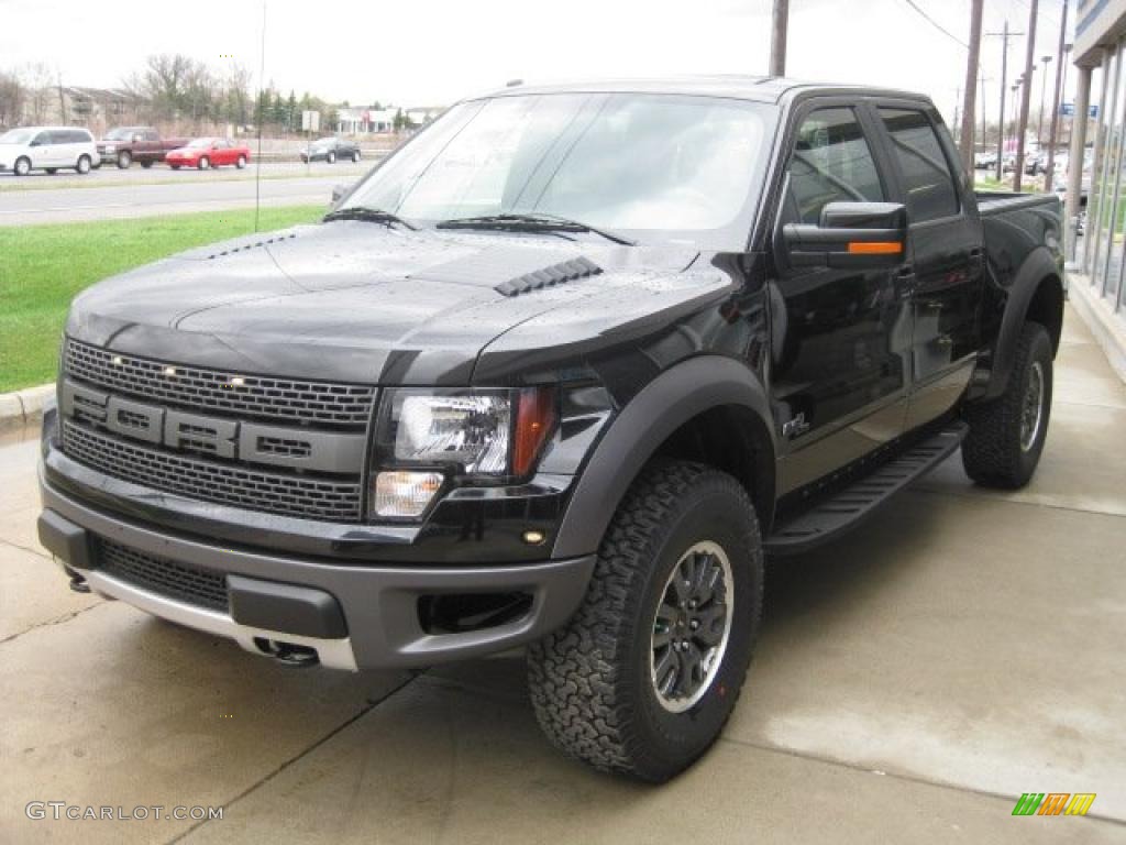 2011 F150 SVT Raptor SuperCrew 4x4 - Tuxedo Black Metallic / Raptor Black photo #1