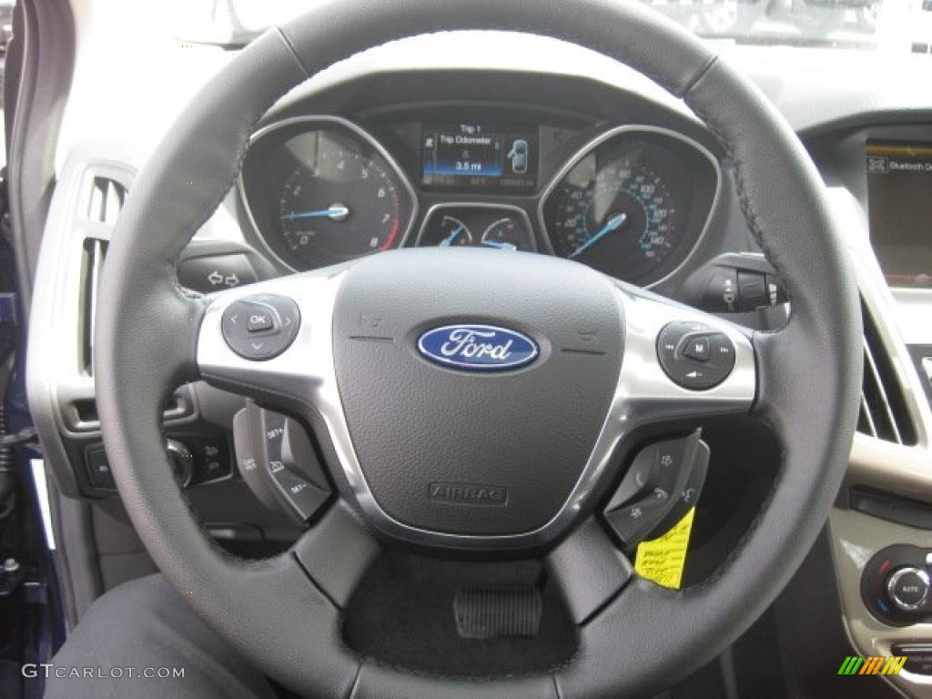 2012 Ford Focus SEL Sedan Charcoal Black Leather Steering Wheel Photo #48566503