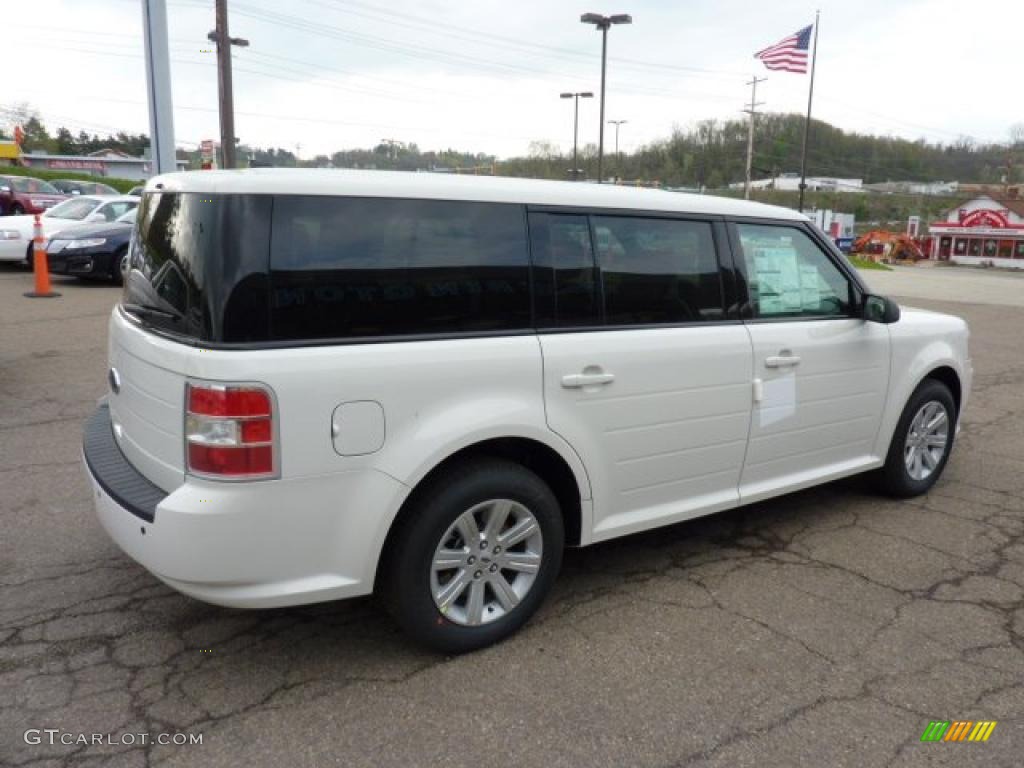 White Suede 2011 Ford Flex SE Exterior Photo #48567814