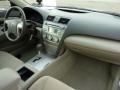 Desert Sand Metallic - Camry LE Photo No. 17