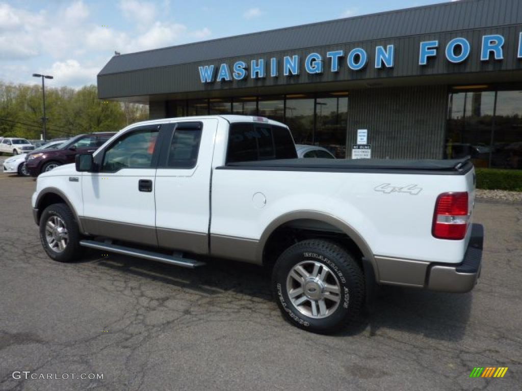 2005 F150 Lariat SuperCab 4x4 - Oxford White / Tan photo #2