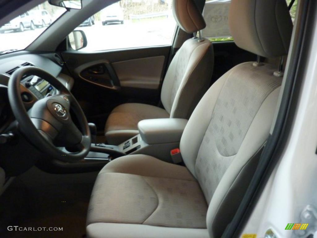 2011 RAV4 I4 4WD - Super White / Sand Beige photo #8