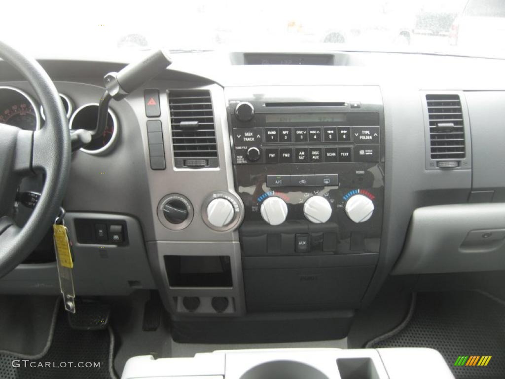 2011 Toyota Tundra TSS CrewMax 4x4 Controls Photos