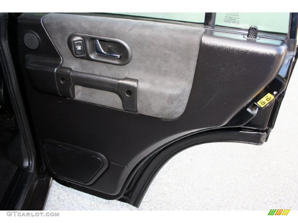 2004 Land Rover Discovery HSE Black Door Panel Photo #48572753