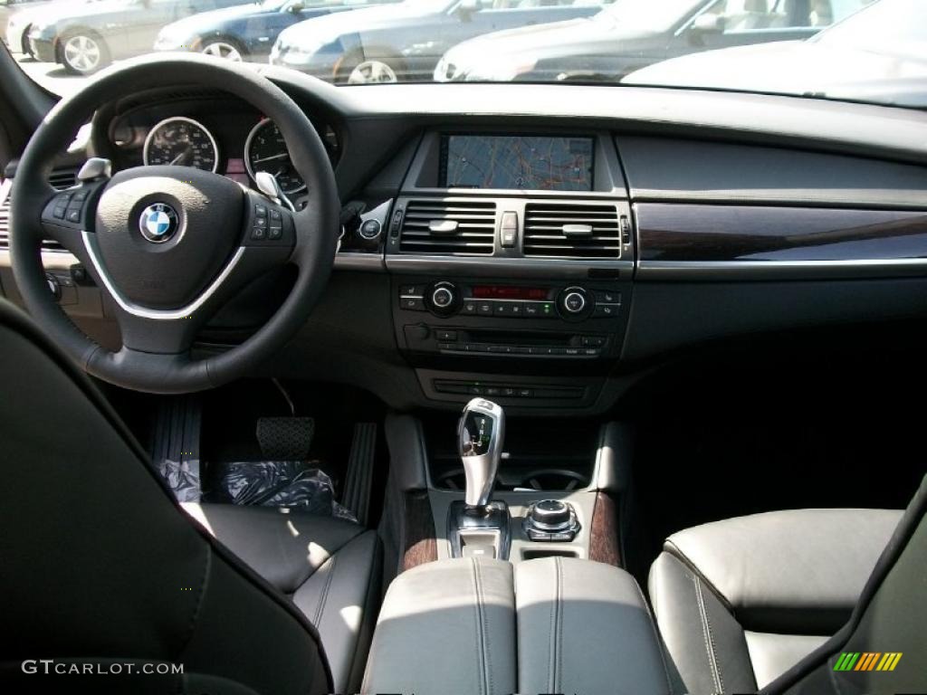 2010 BMW X6 xDrive50i Black Dashboard Photo #48573359
