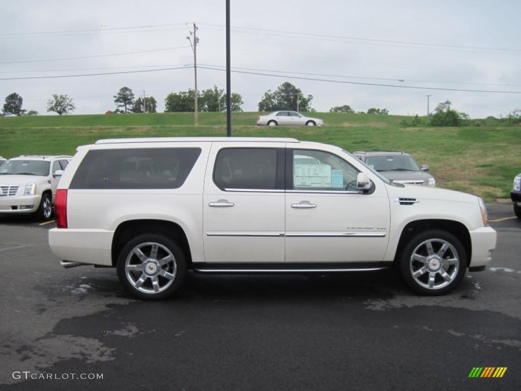 White Diamond Tricoat 2011 Cadillac Escalade ESV Luxury Exterior Photo #48575528