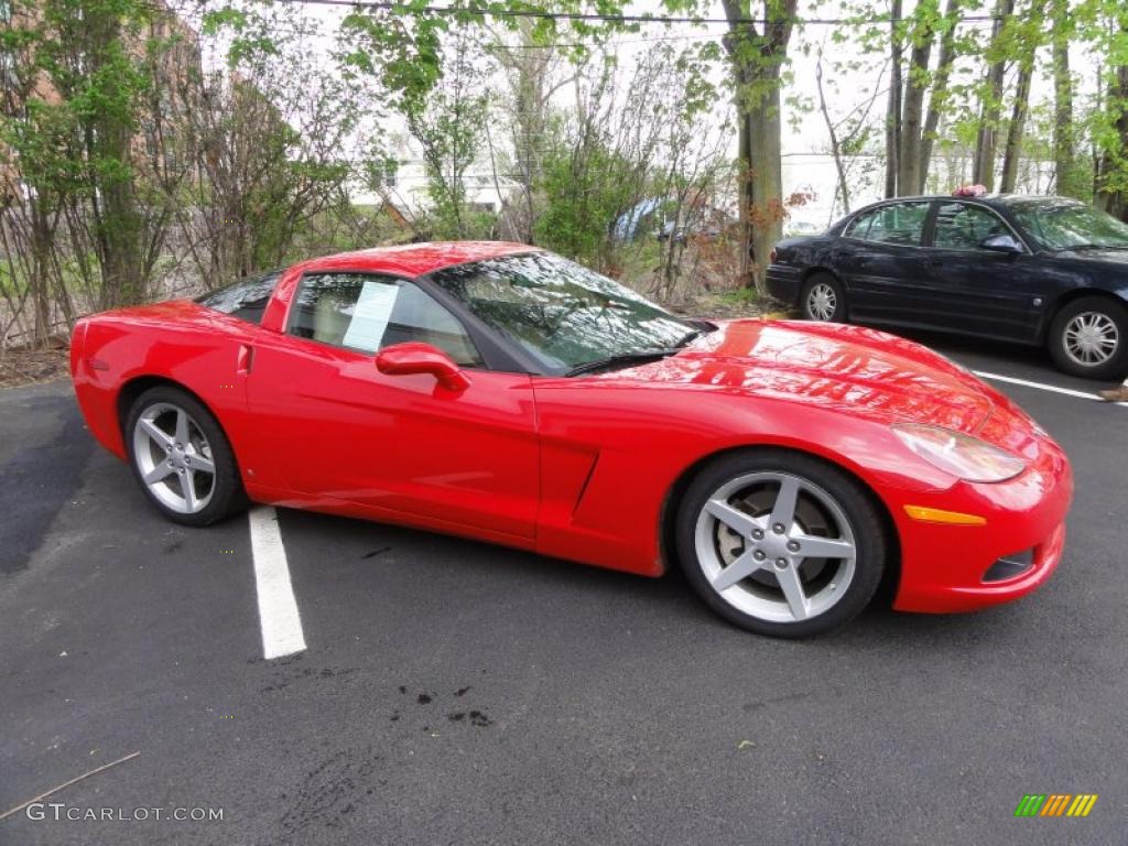 Victory Red 2007 Chevrolet Corvette Coupe Exterior Photo #48577433
