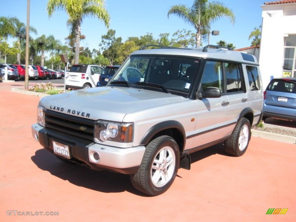 Zambezi Silver Land Rover Discovery