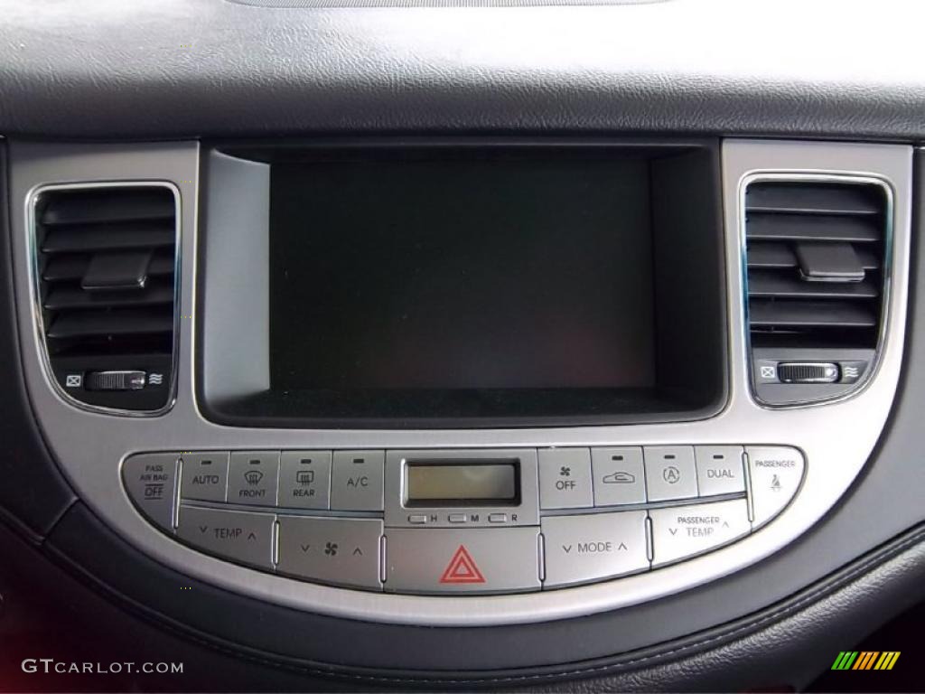 2011 Hyundai Genesis 4.6 Sedan Controls Photo #48578493