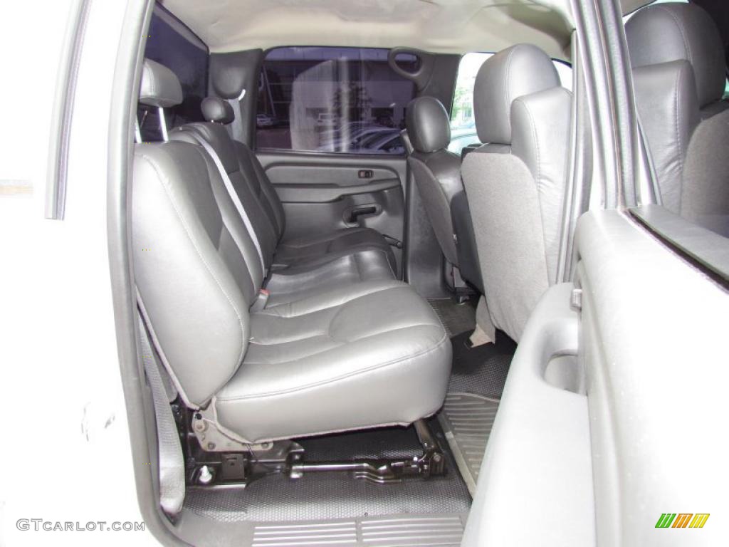 Dark Charcoal Interior 2004 Chevrolet Silverado 3500HD LT Crew Cab 4x4 Photo #48578552