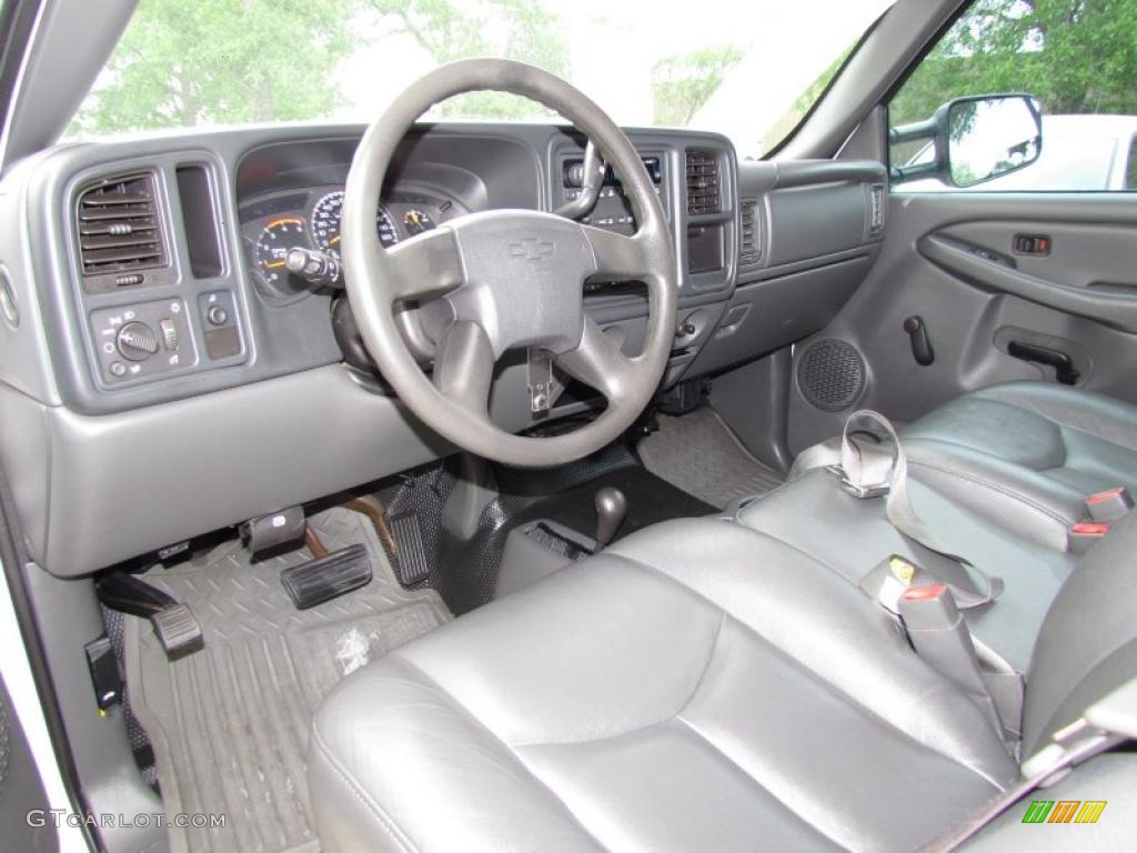Dark Charcoal Interior 2004 Chevrolet Silverado 3500HD LT Crew Cab 4x4 Photo #48578580