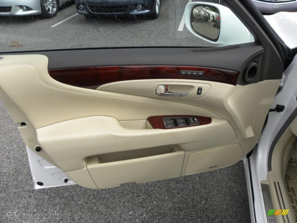 2010 Lexus LS 460 Cashmere Door Panel Photo #48580026
