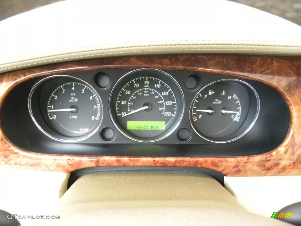 2008 Jaguar XJ Vanden Plas Gauges Photo #48580551
