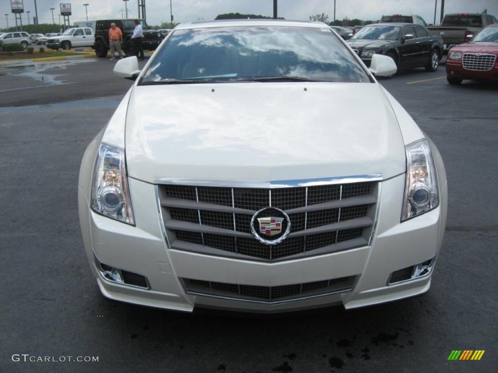 White Diamond Tricoat 2011 Cadillac CTS Coupe Exterior Photo #48580614
